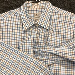 Men’s button down dress shirt. Size: 2XL